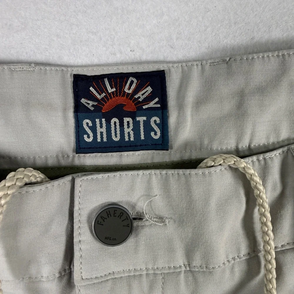 Faherty All Day Shorts Mens 35/36 Gray Hybrid Stretch Boardshorts MSC0012